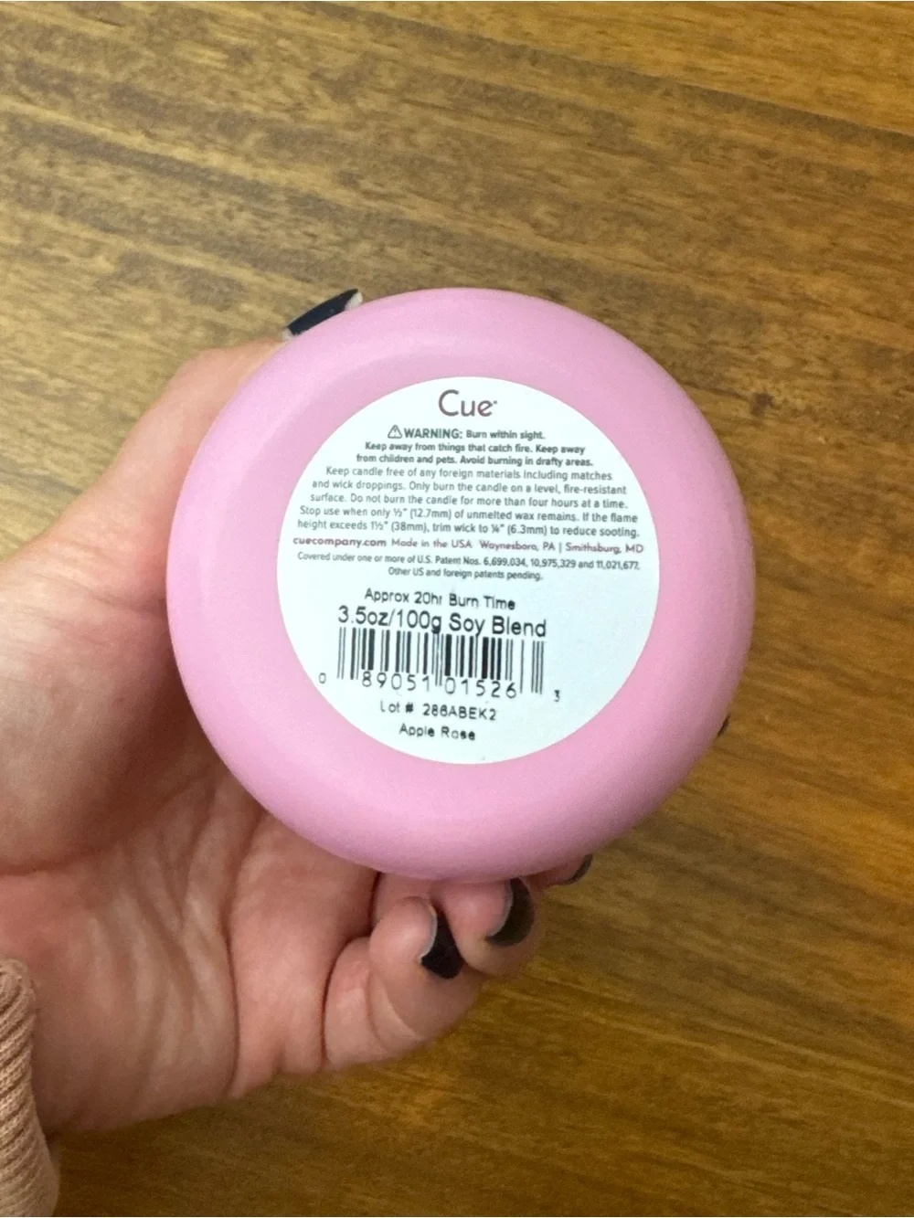 Cue Pink Apple Rose Scented Candle